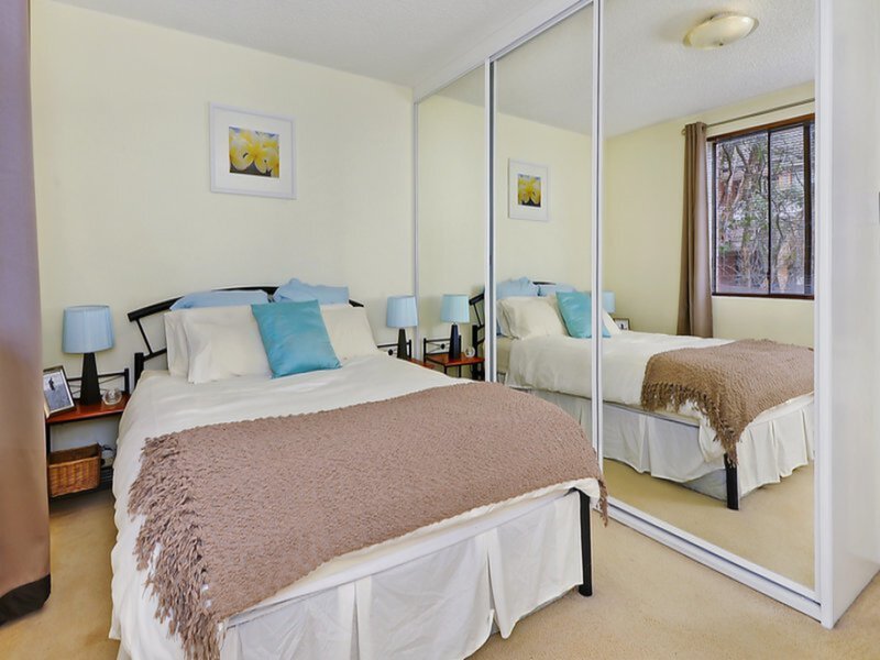 4/9 Cambridge Street, Gladesville Sold by Cassidy Real Estate - image 1