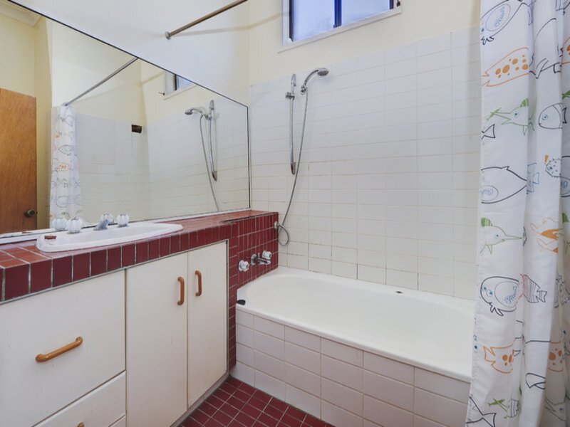 144 Charles Street, Putney Sold by Cassidy Real Estate - image 1