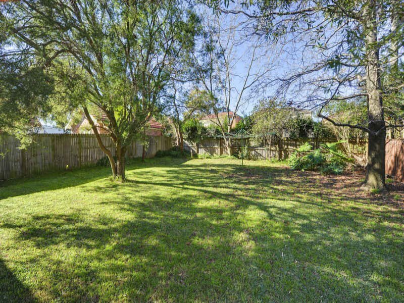 144 Charles Street, Putney Sold by Cassidy Real Estate - image 1