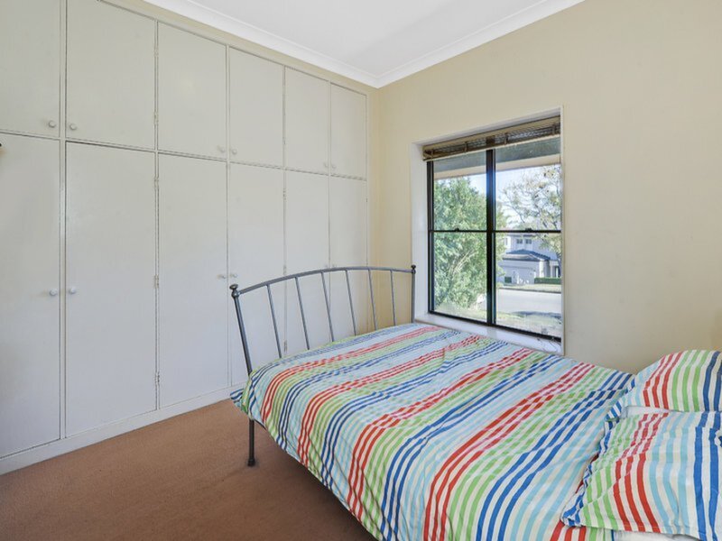 144 Charles Street, Putney Sold by Cassidy Real Estate - image 1