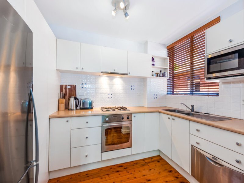 3/21 Mary Street, Hunters Hill Sold by Cassidy Real Estate - image 1