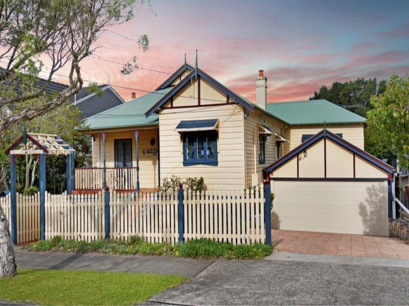 44 Mitchell Street, Putney Sold by Cassidy Real Estate - image 1