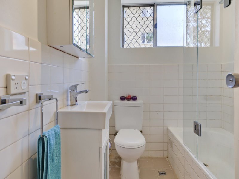 5/11A Cambridge Street, Gladesville Sold by Cassidy Real Estate - image 1