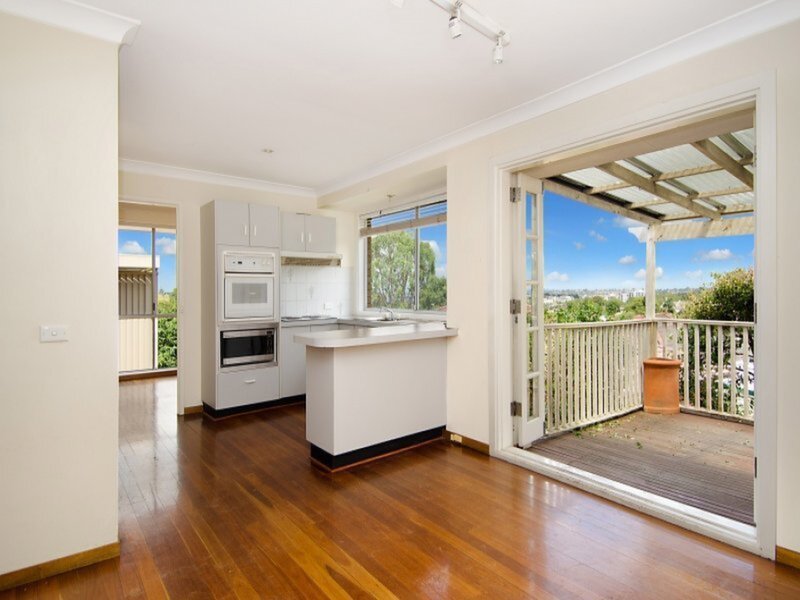1 Regent Street, Putney Sold by Cassidy Real Estate - image 1
