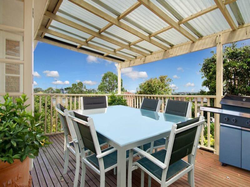 1 Regent Street, Putney Sold by Cassidy Real Estate - image 1