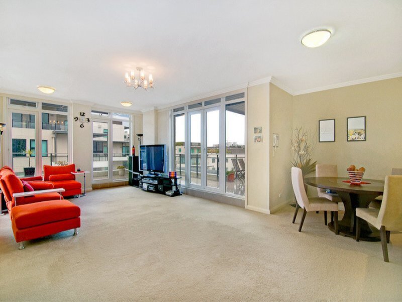 39/7 Bay Drive, Meadowbank Sold by Cassidy Real Estate - image 1