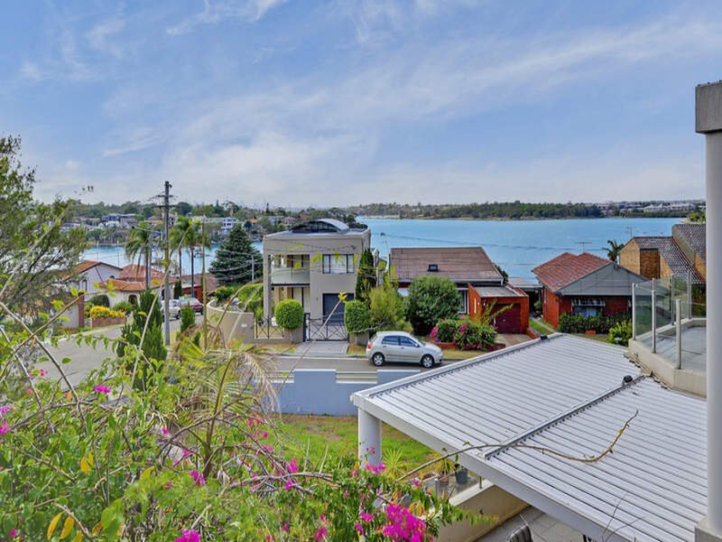 80 Pellisier Road, Putney Sold by Cassidy Real Estate - image 1