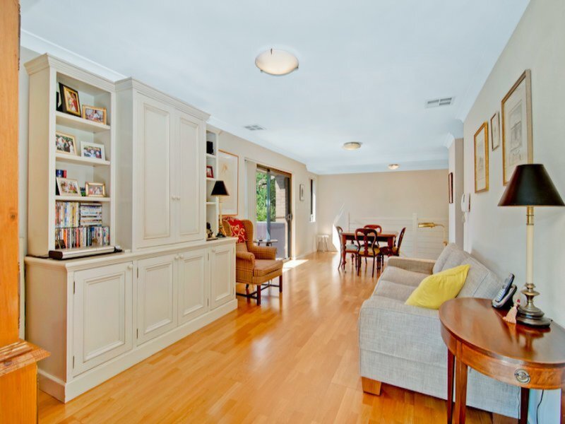 2/85 Pittwater Road, Hunters Hill Sold by Cassidy Real Estate - image 1