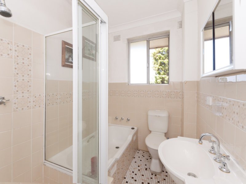 16/9-11 Harvard Street, Gladesville Sold by Cassidy Real Estate - image 1