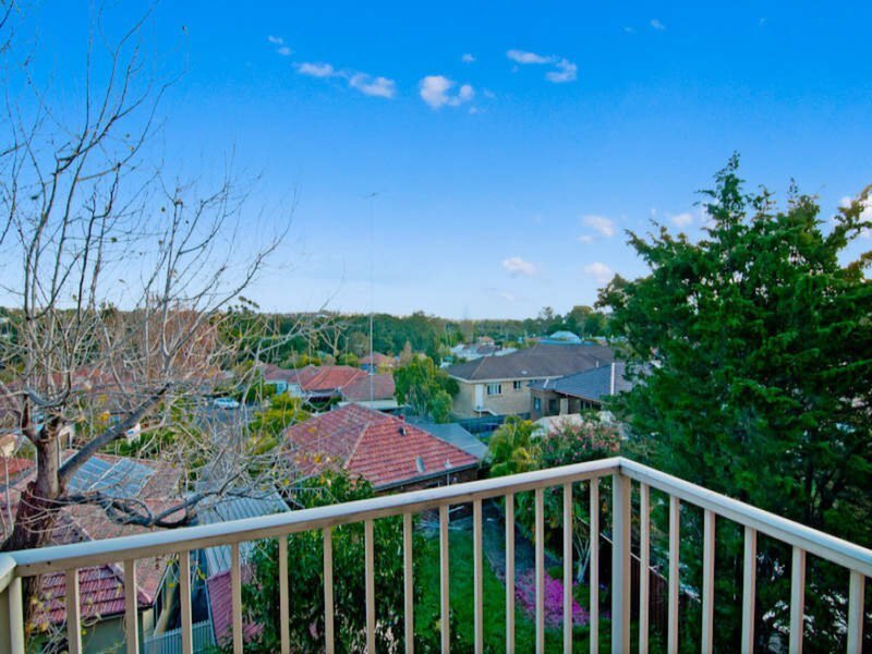 30/60-64 Ewart Street, Marrickville Sold by Cassidy Real Estate - image 1