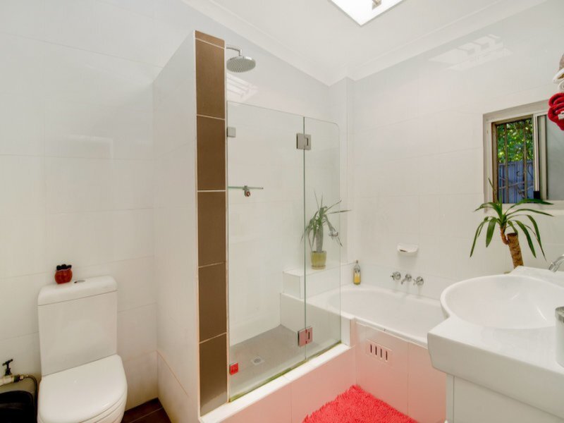 19 Florence Street, St Peters Sold by Cassidy Real Estate - image 1