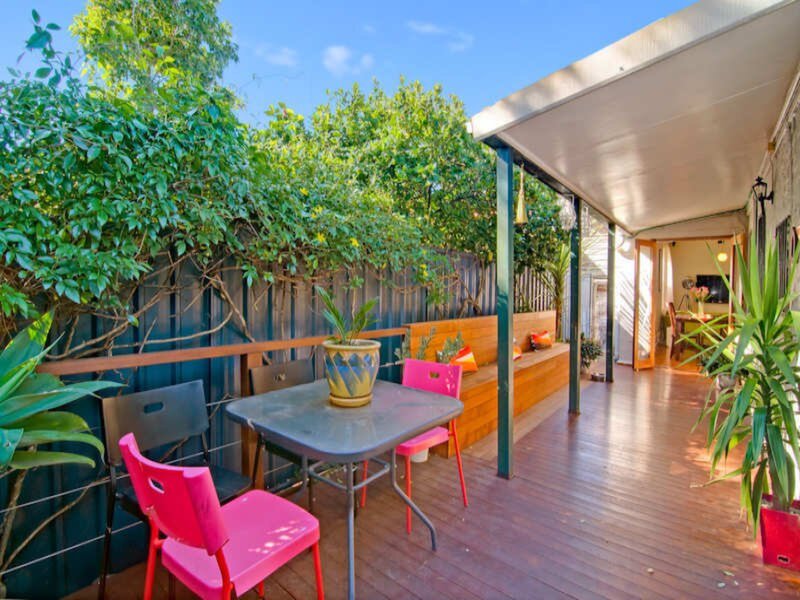 19 Florence Street, St Peters Sold by Cassidy Real Estate - image 1
