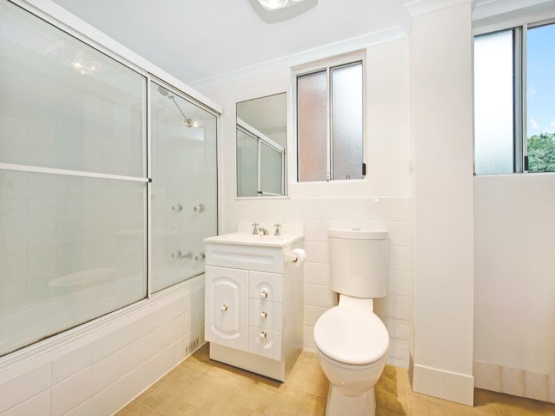 5/18 Linsley Street, Gladesville Sold by Cassidy Real Estate - image 1