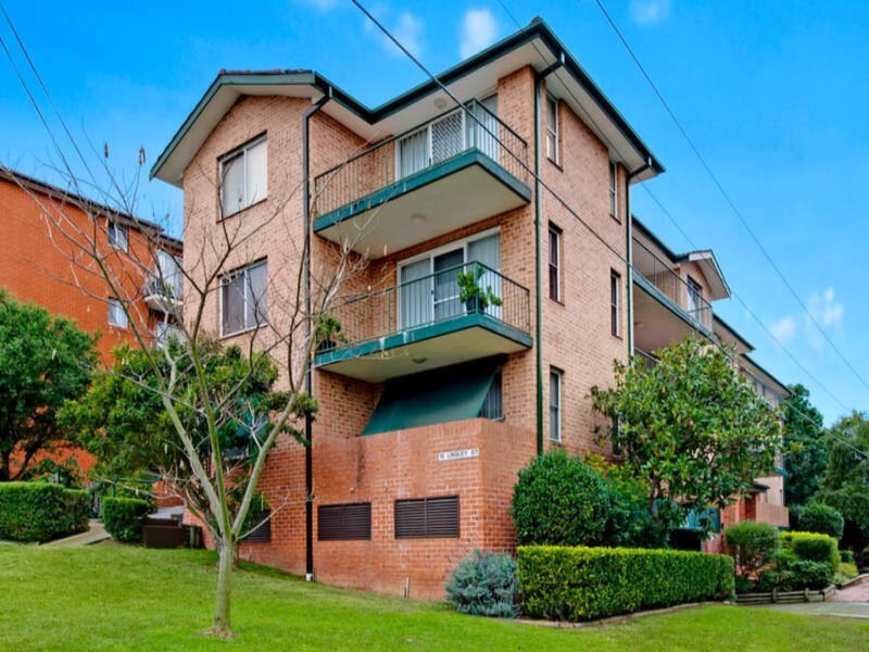 5/18 Linsley Street, Gladesville Sold by Cassidy Real Estate - image 1