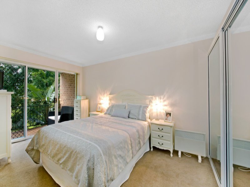 5/18 Linsley Street, Gladesville Sold by Cassidy Real Estate - image 1