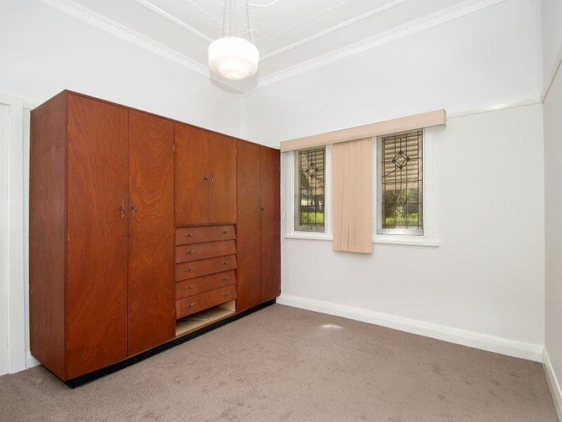 1/119 Pittwater Road, Hunters Hill Sold by Cassidy Real Estate - image 1