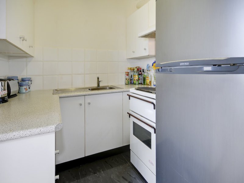 18/5 Western Crescent, Gladesville Sold by Cassidy Real Estate - image 1
