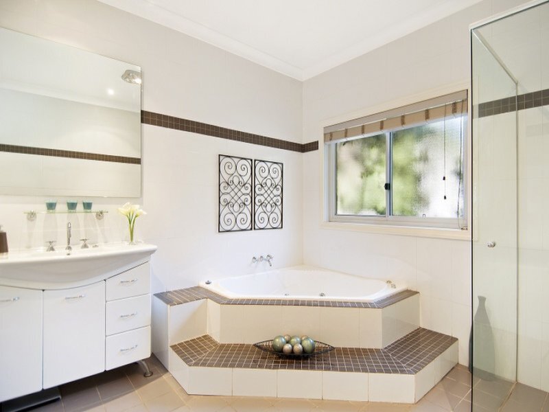 16 Windeyer Avenue, Gladesville Sold by Cassidy Real Estate - image 1
