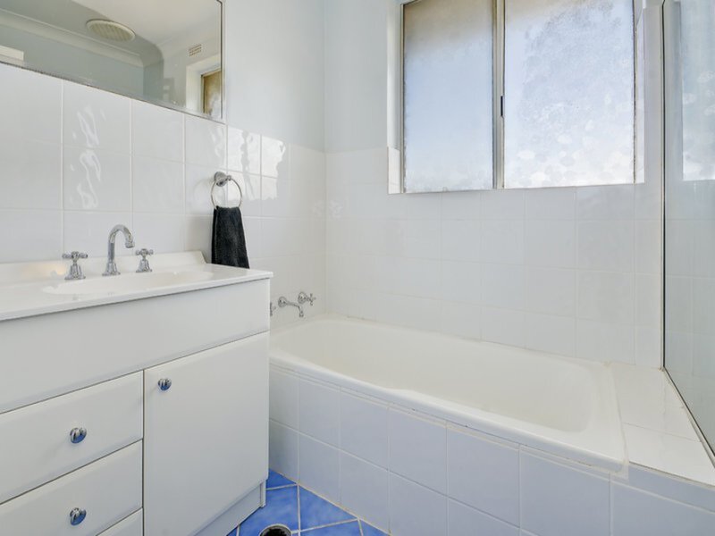 11/32 Wharf Road, Gladesville Sold by Cassidy Real Estate - image 1