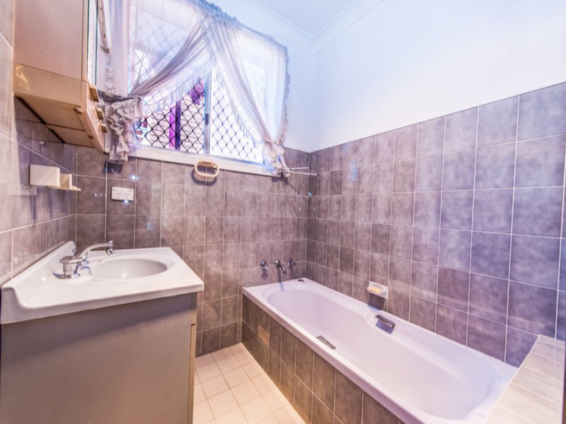2 Kimberley Road, Carlingford Sold by Cassidy Real Estate - image 1