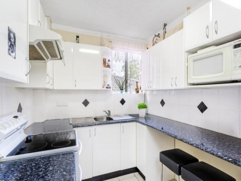 9/1-3 Cambridge Street, Gladesville Sold by Cassidy Real Estate - image 1