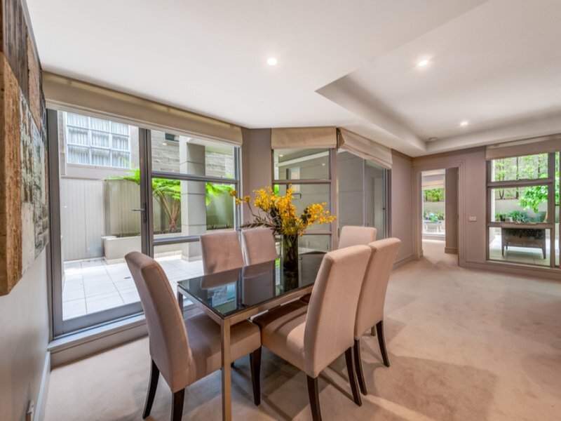 105/45-53 Carlisle Street, Rose Bay Sold by Cassidy Real Estate - image 1