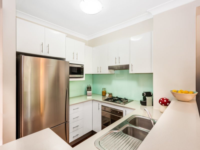 6/85 Pittwater Road, Hunters Hill Sold by Cassidy Real Estate - image 1