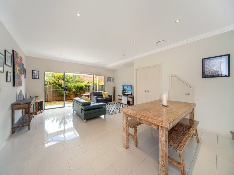 5/18 Junction Street, Gladesville Sold by Cassidy Real Estate - image 1