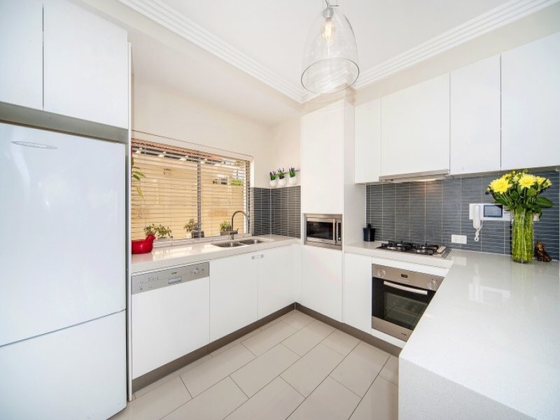 5/18 Junction Street, Gladesville Sold by Cassidy Real Estate - image 1