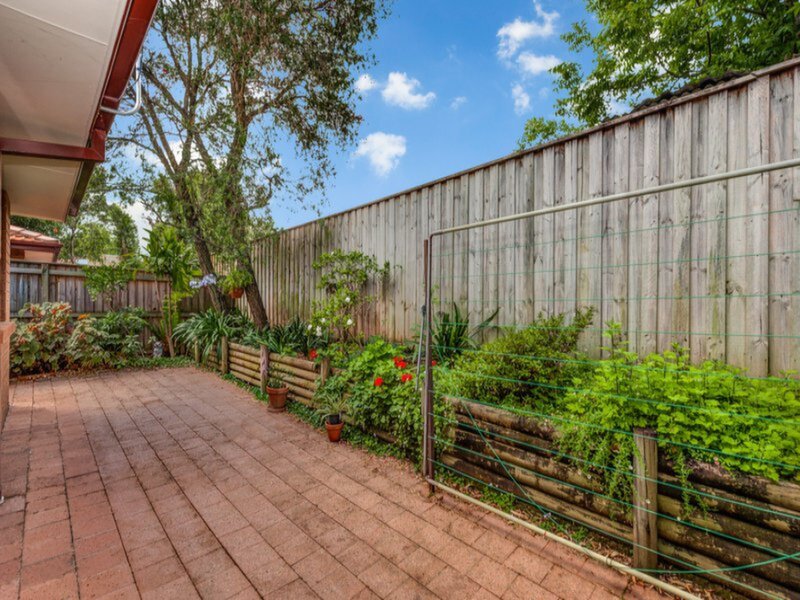 7/5 Harford Street, North Ryde Sold by Cassidy Real Estate - image 1
