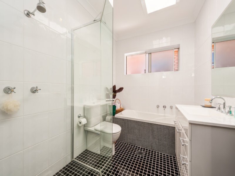 12/9 Robinson Street, Ryde Sold by Cassidy Real Estate - image 1