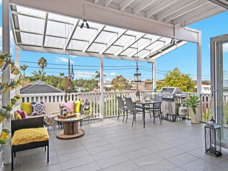 8A Chadwick Street, Putney Sold by Cassidy Real Estate - image 1
