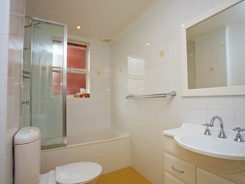 8/5 Western Crescent, Gladesville Sold by Cassidy Real Estate - image 1