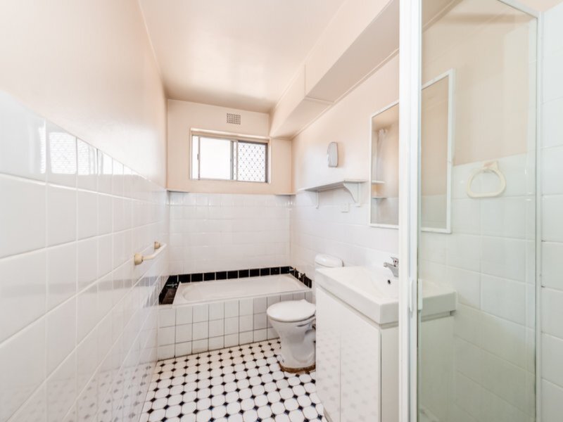 2/27 Cambridge Street, Gladesville Sold by Cassidy Real Estate - image 1