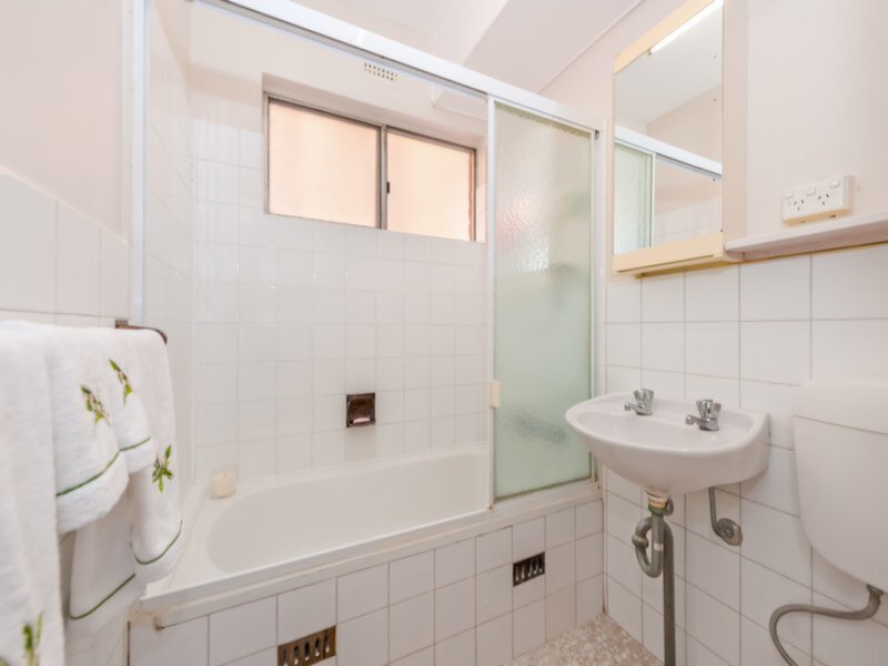 13/5 Stansell Street, Gladesville Sold by Cassidy Real Estate - image 1