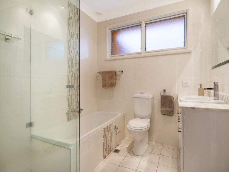 5 Walker Street, Putney Sold by Cassidy Real Estate - image 1