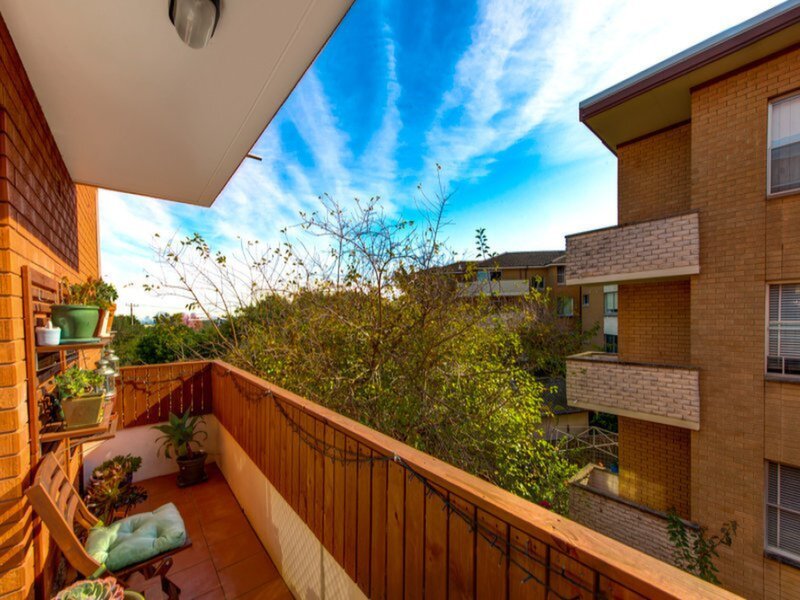 9/21 Wharf Road, Gladesville Sold by Cassidy Real Estate - image 1