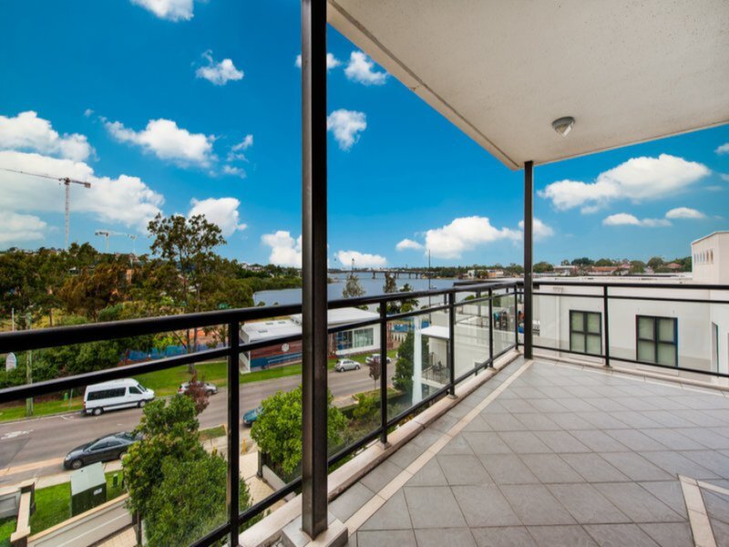 24/141 Bowden Street, Meadowbank Sold by Cassidy Real Estate - image 1