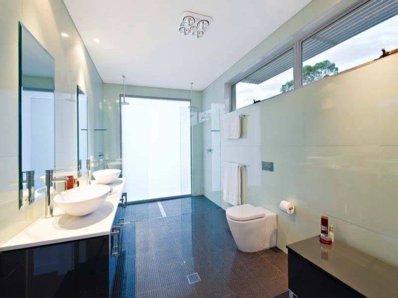 172 Charles Street, Putney Sold by Cassidy Real Estate - image 1