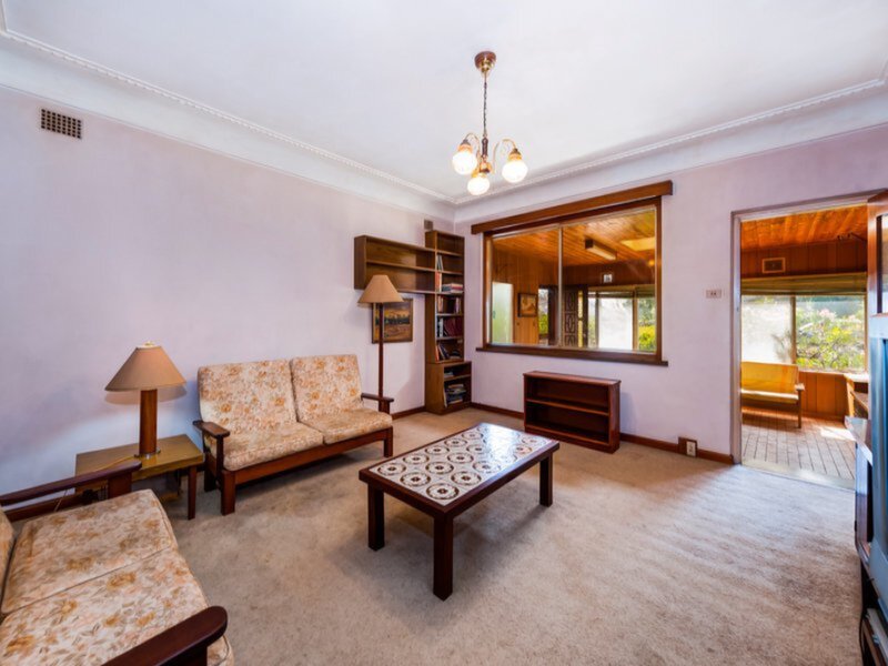 5 Riverview Street, Chiswick Sold by Cassidy Real Estate - image 1