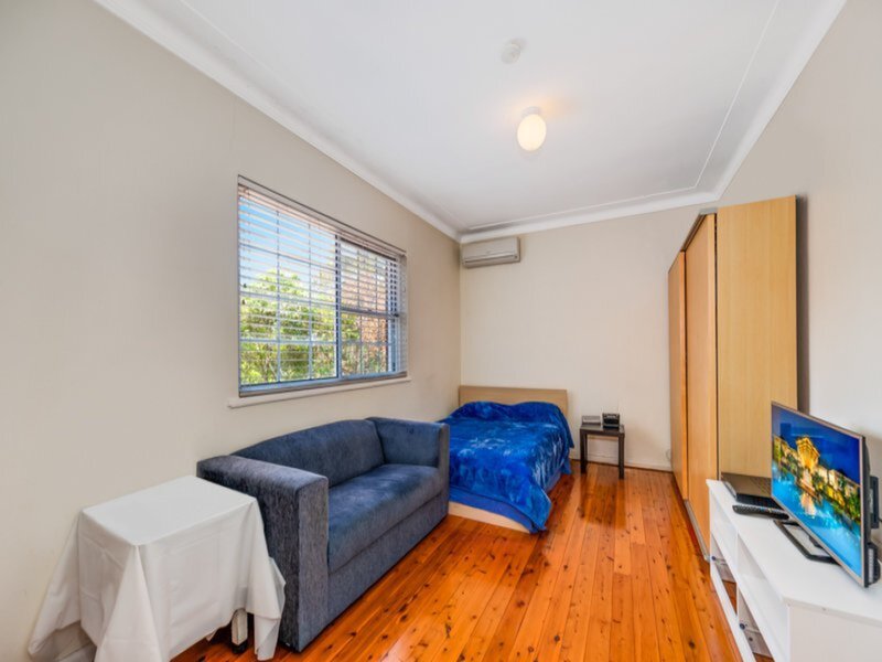 3/10 Auburn Street, Hunters Hill Sold by Cassidy Real Estate - image 1