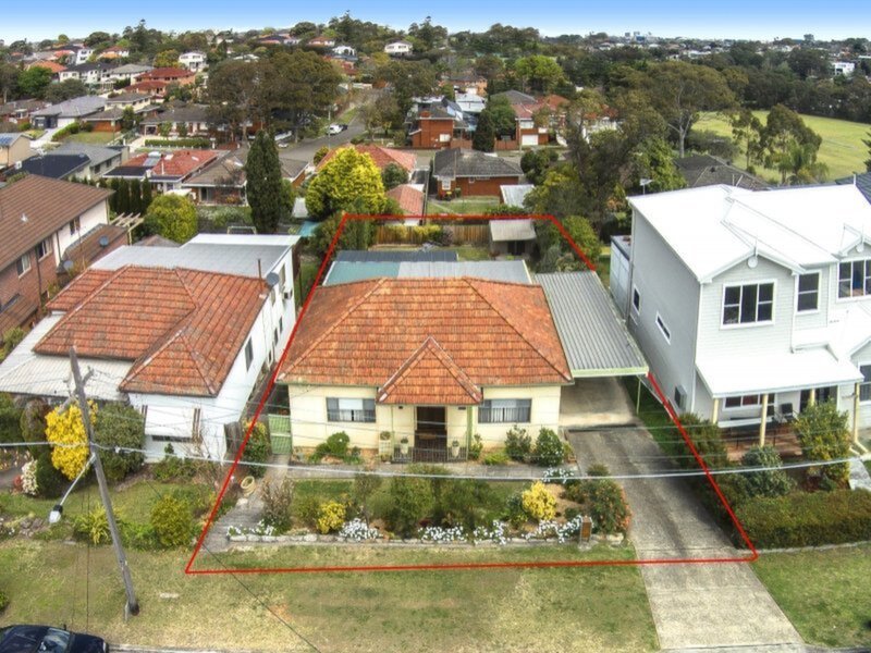 22 Spencer Street, Gladesville Sold by Cassidy Real Estate - image 1