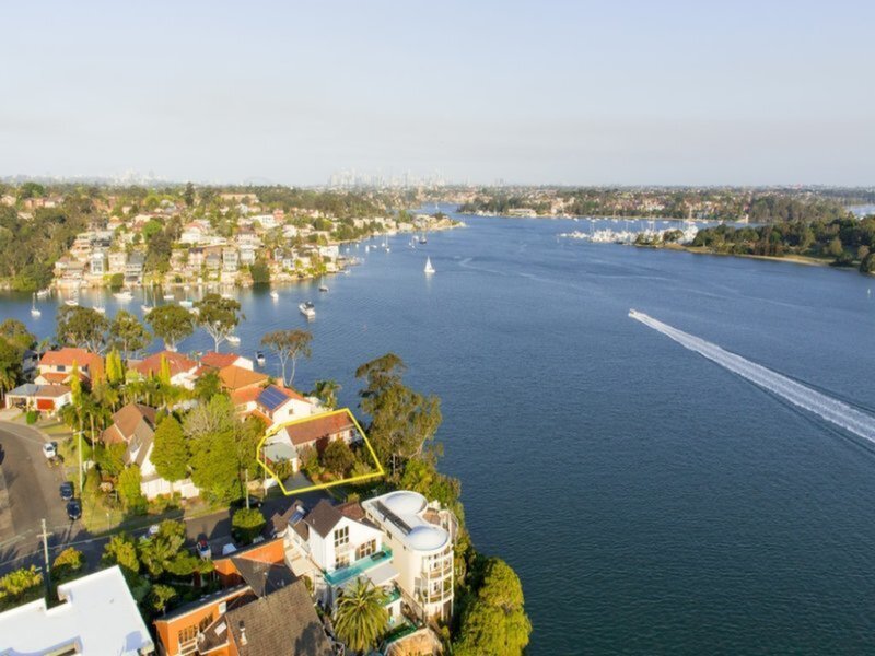 172 Tennyson Road, Tennyson Point Sold by Cassidy Real Estate - image 1