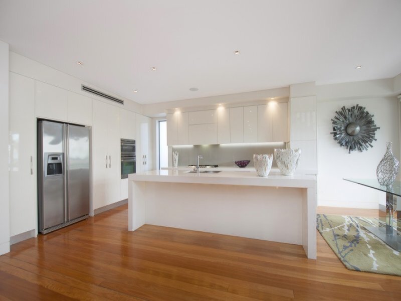 6 Wade Street, Putney Sold by Cassidy Real Estate - image 1