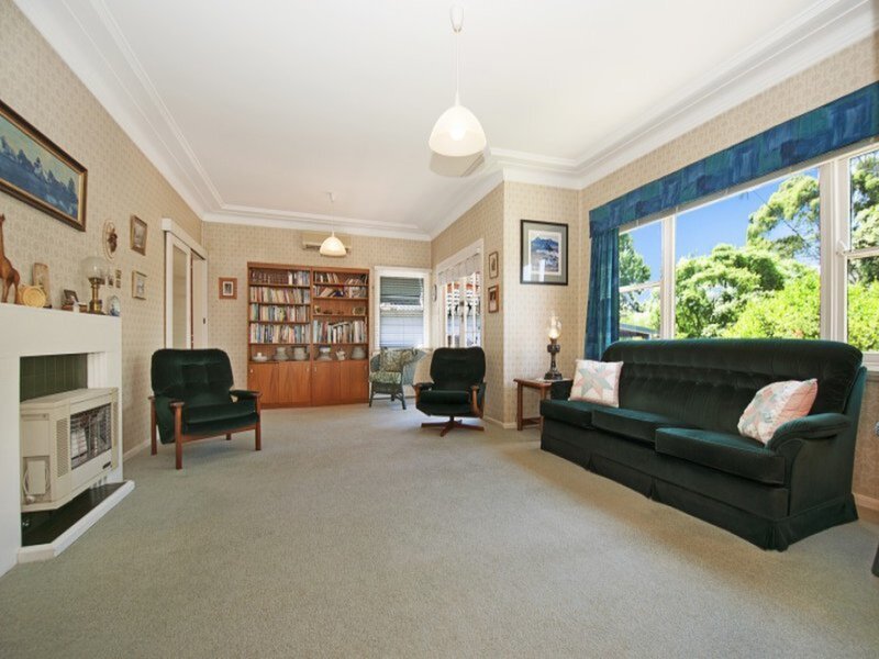 6 Teemer Street, Tennyson Point Sold by Cassidy Real Estate - image 1