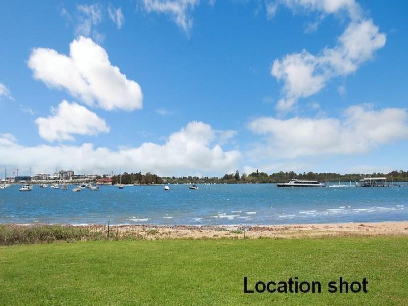 76 Pellisier Road, Putney Sold by Cassidy Real Estate - image 1