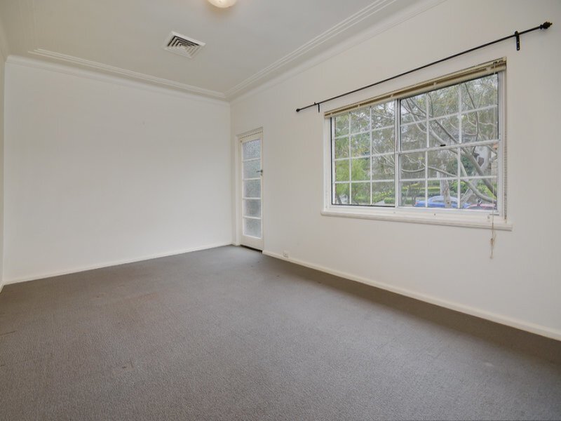 2/10 Auburn Street, Hunters Hill Sold by Cassidy Real Estate - image 1