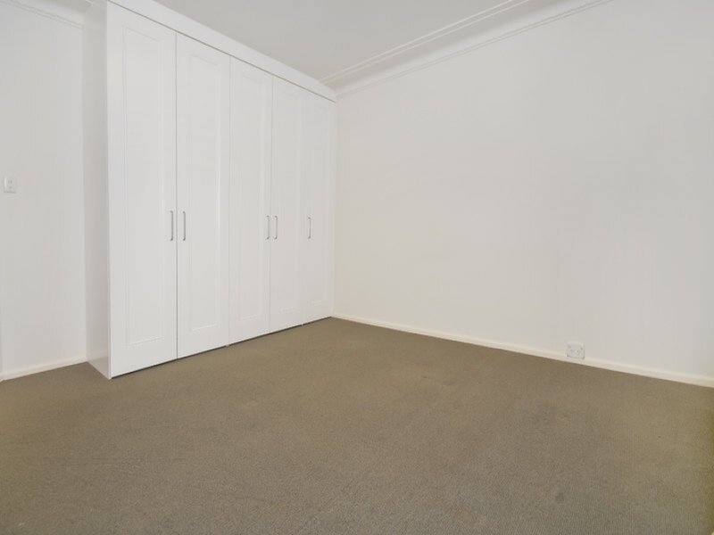 2/10 Auburn Street, Hunters Hill Sold by Cassidy Real Estate - image 1