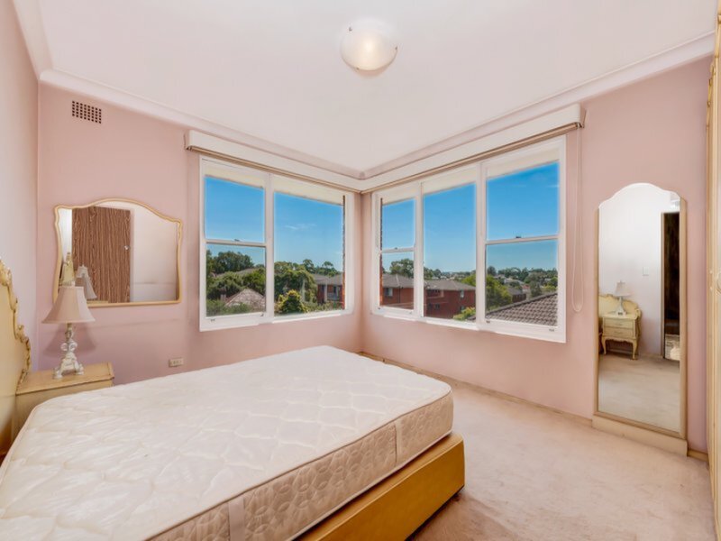 9/10 Pittwater Road, Gladesville Sold by Cassidy Real Estate - image 1
