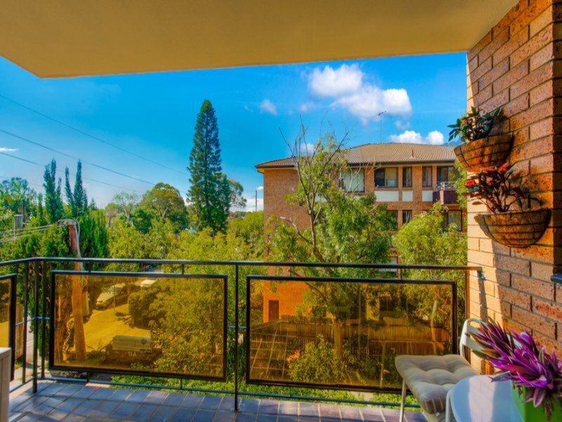 4/9 Cambridge Street, Gladesville Sold by Cassidy Real Estate - image 1